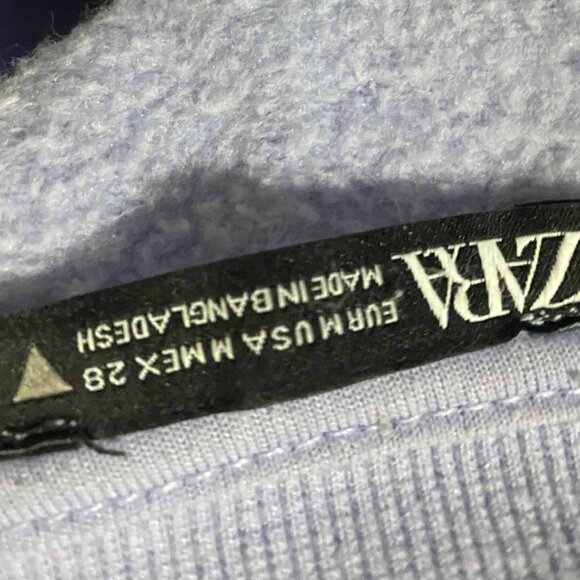 Zara Sweater - Picture 2 of 3
